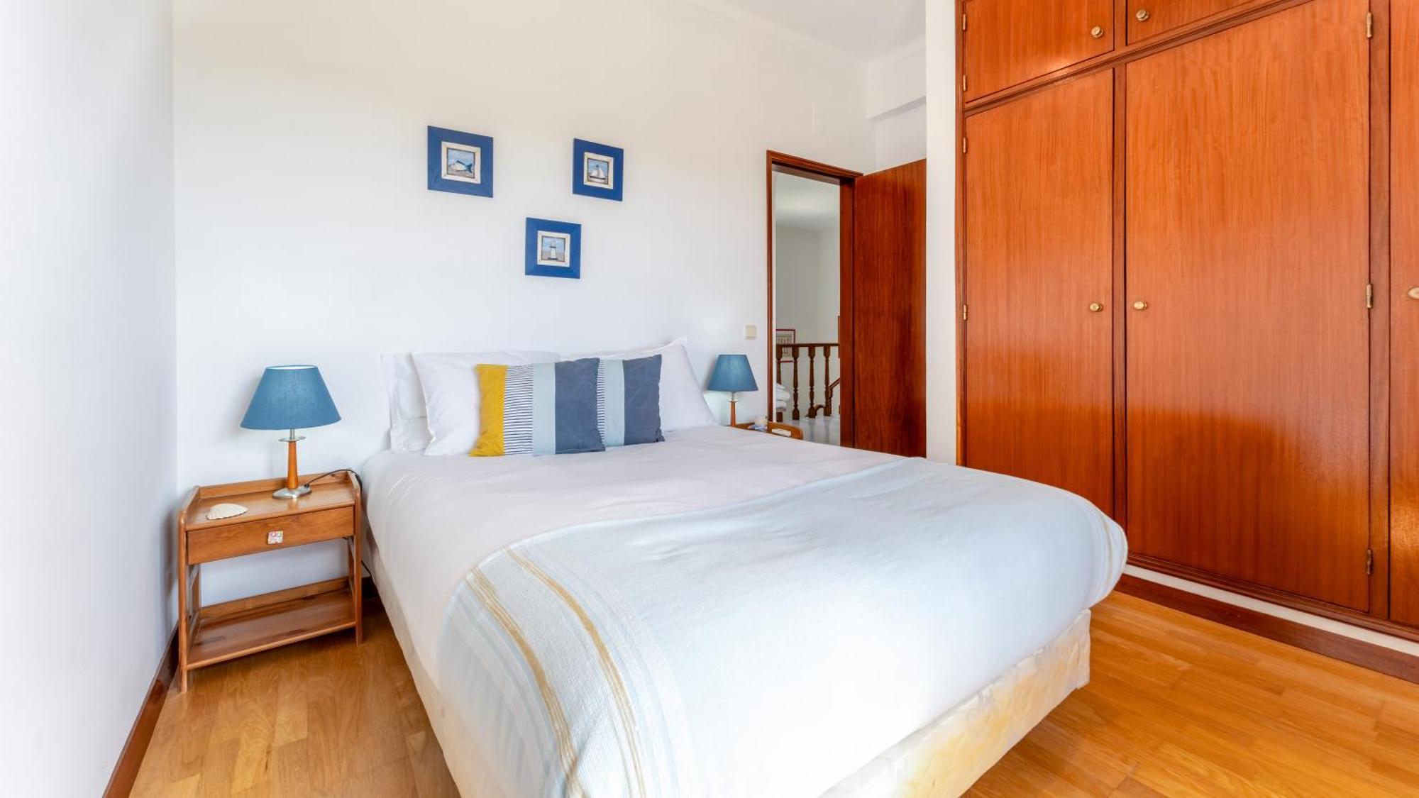 Sunny & Calm 4 Bdr House W/ Pool By Lovelystay Santo Estevao  Exteriör bild